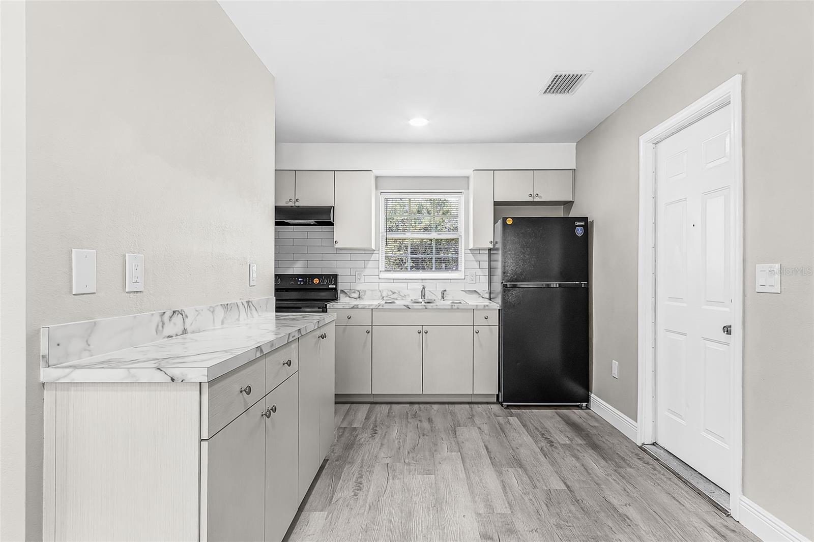 2648 MICHIGAN AVE, FORT MYERS, FL, 33916