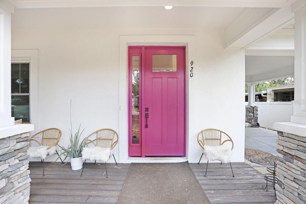 920 E SHADOWLAWN AVE, TAMPA, FL, 33603