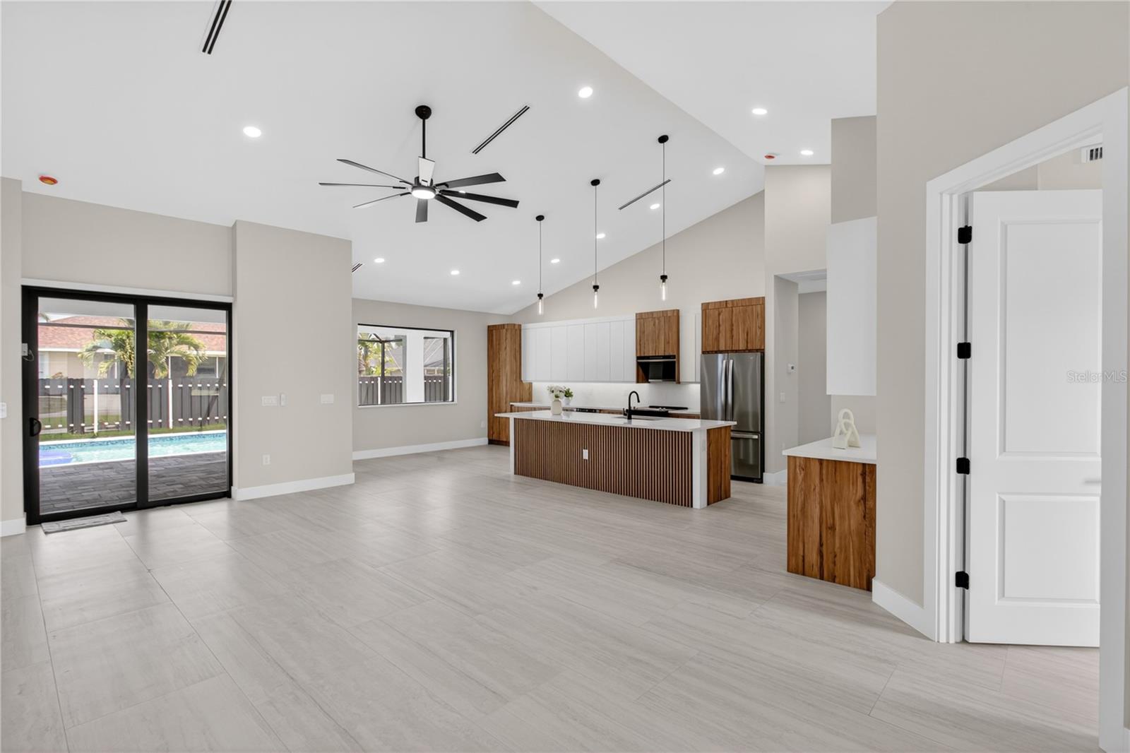 741 SW 7TH TER, CAPE CORAL, FL, 33991