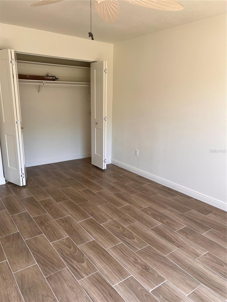 4500 OVERLOOK DR NE #107, ST PETERSBURG, FL, 33703