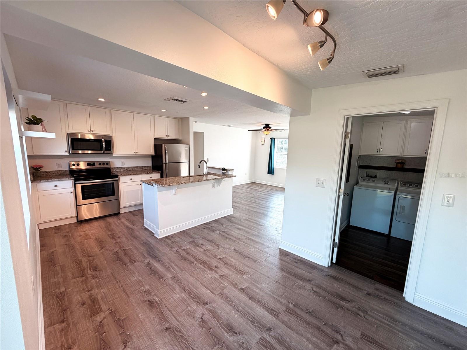 904 KENSINGTON DR, COCOA, FL, 32922