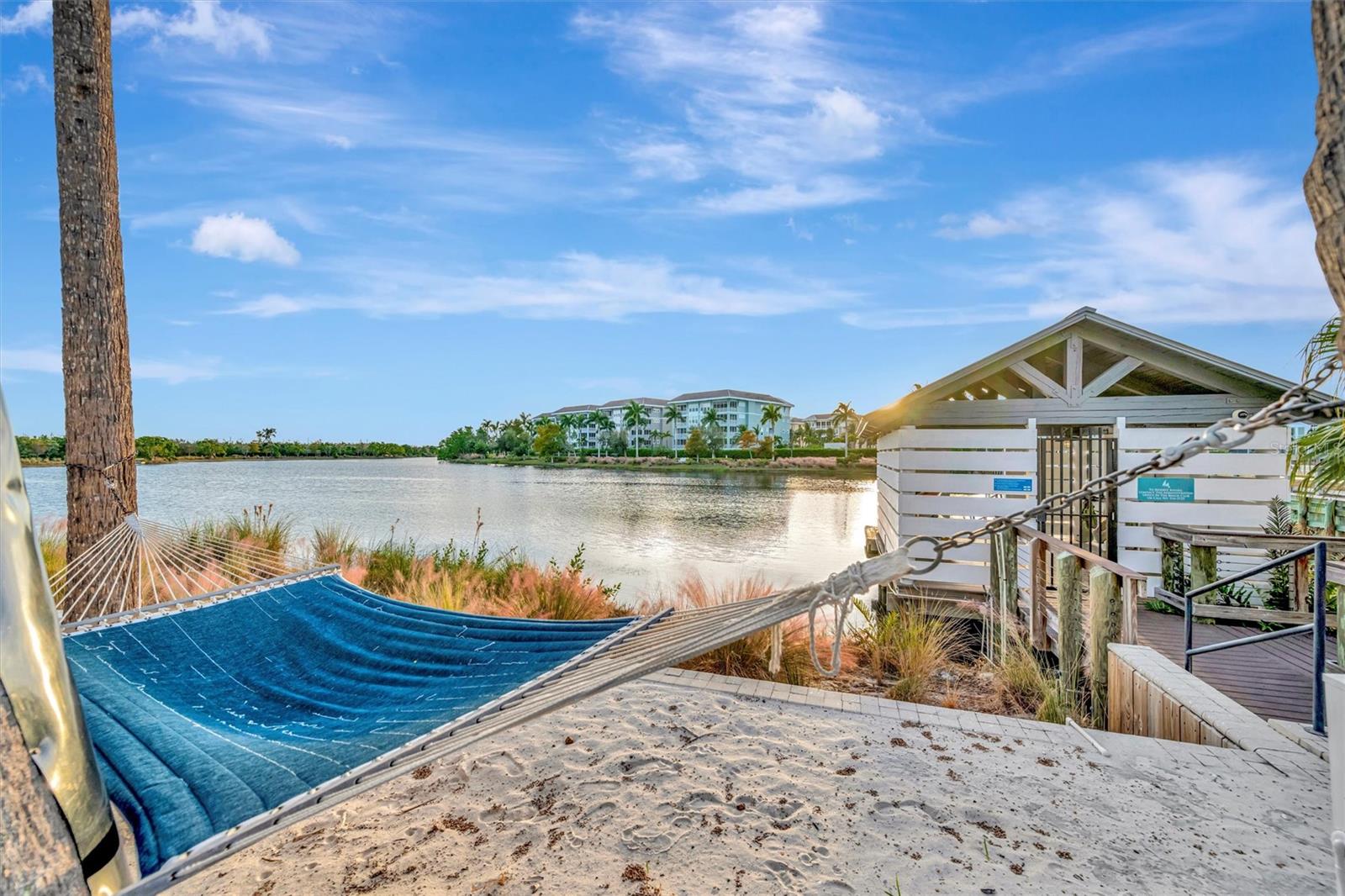 246 SAPPHIRE LAKE DR #201, BRADENTON, FL, 34209