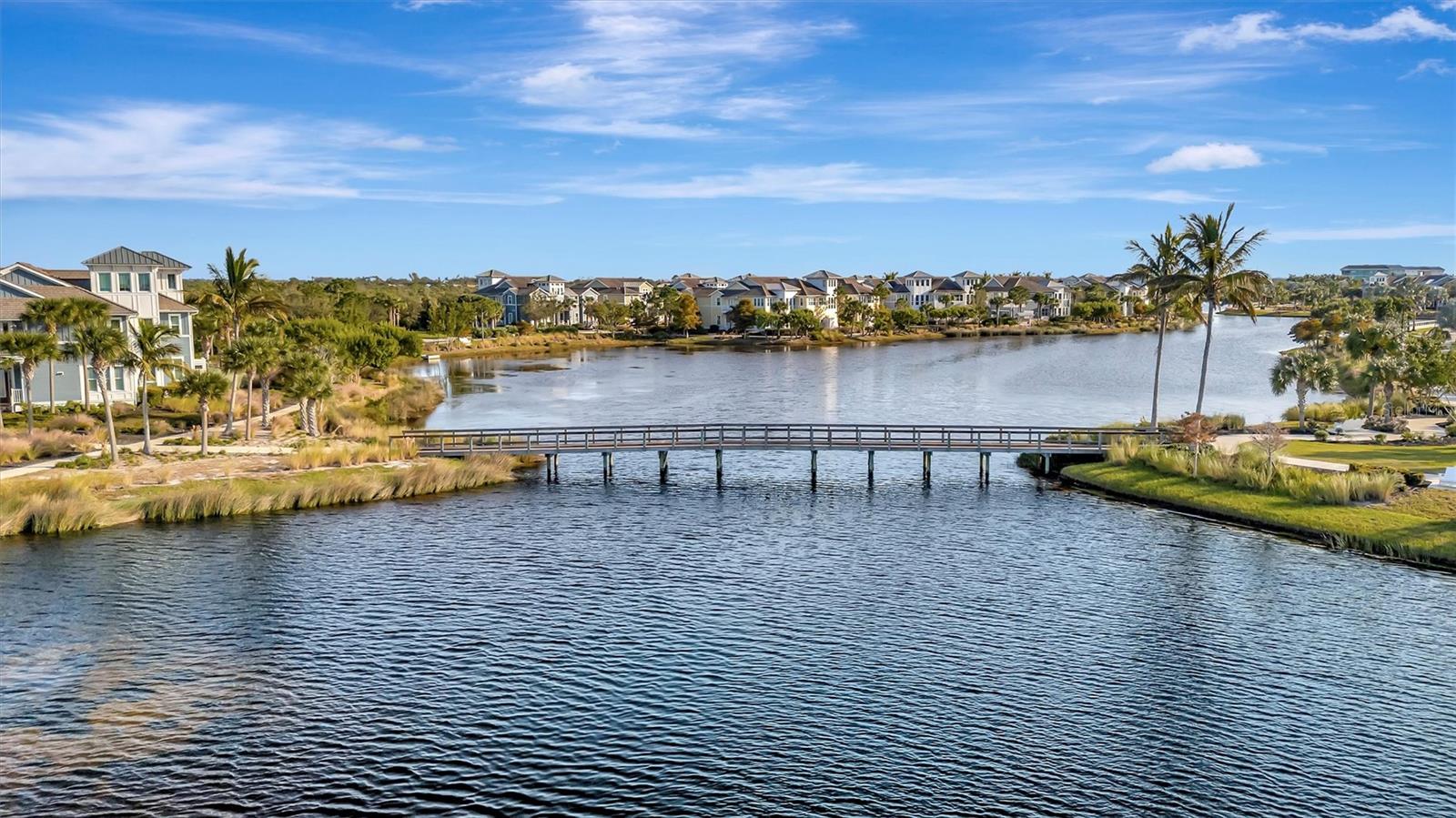 246 SAPPHIRE LAKE DR #201, BRADENTON, FL, 34209