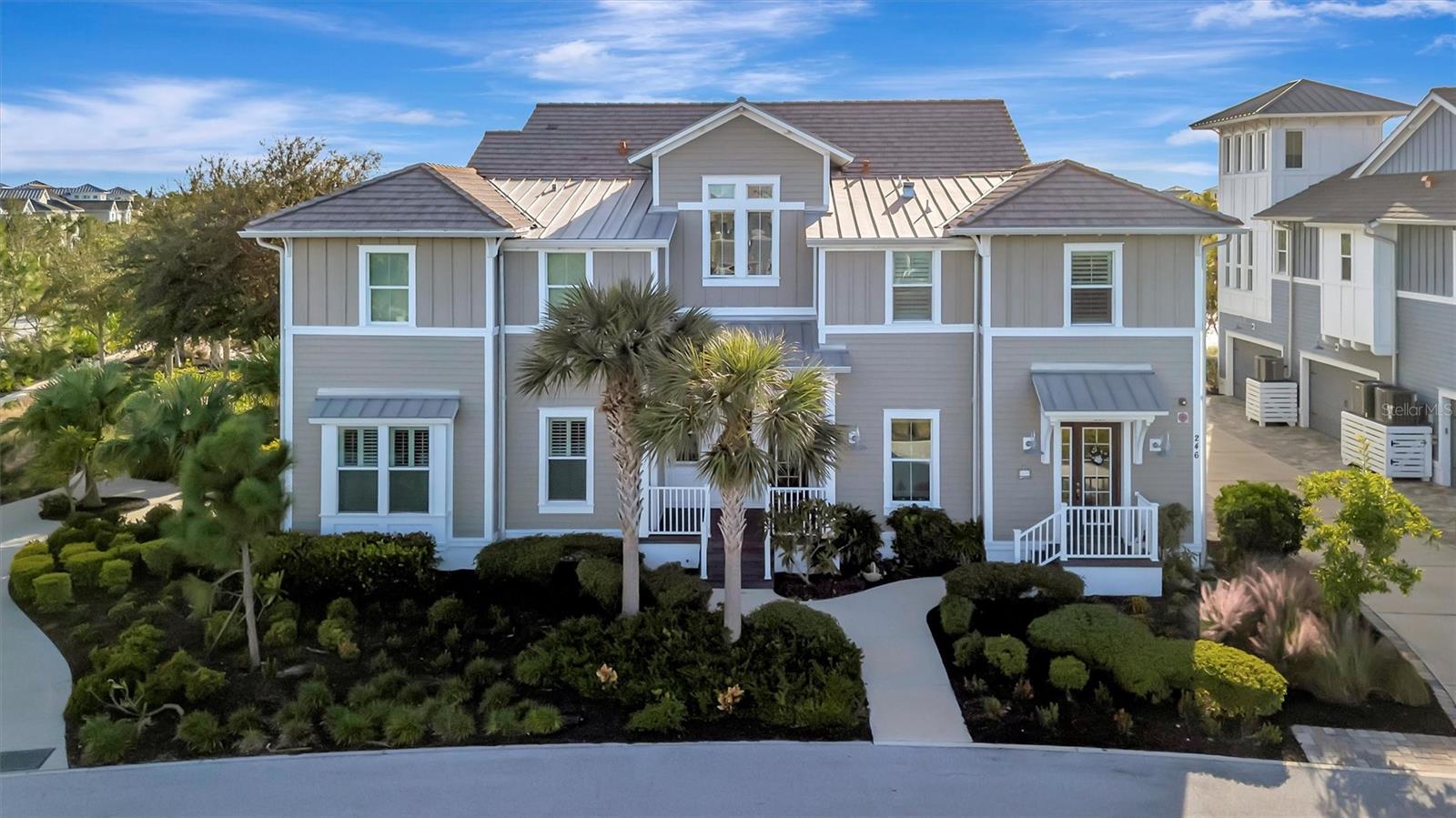 246 SAPPHIRE LAKE DR #201, BRADENTON, FL, 34209