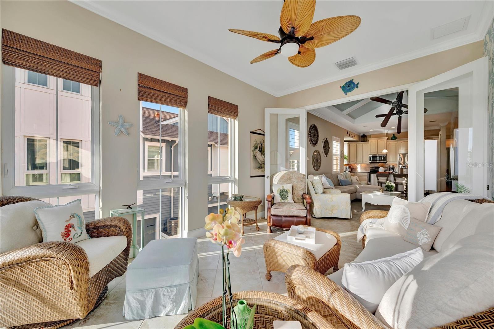 246 SAPPHIRE LAKE DR #201, BRADENTON, FL, 34209