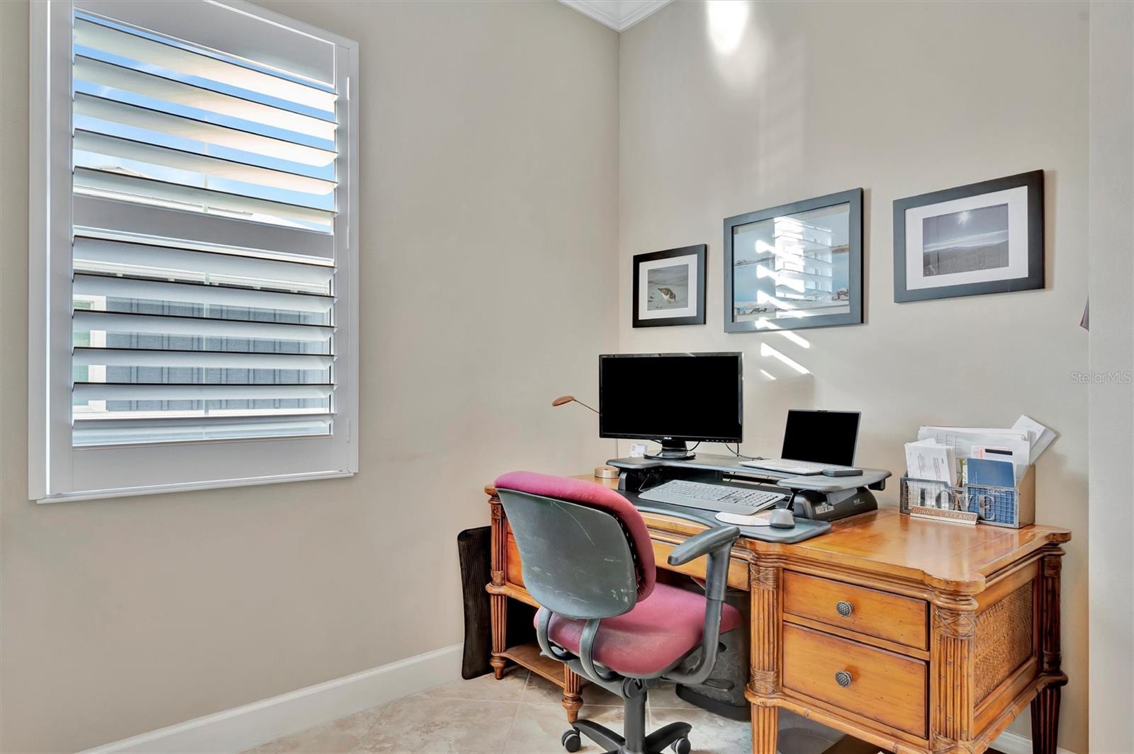 246 SAPPHIRE LAKE DR #201, BRADENTON, FL, 34209