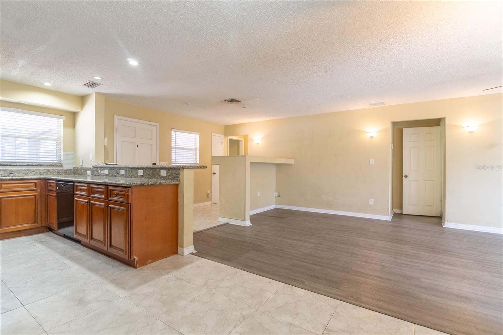 HIGHLAND TERRACE MANOR, CLEARWATER, FL, 33755