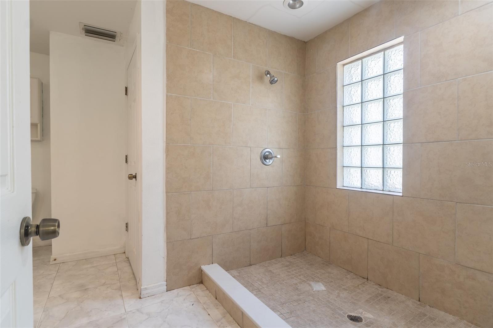 HIGHLAND TERRACE MANOR, CLEARWATER, FL, 33755