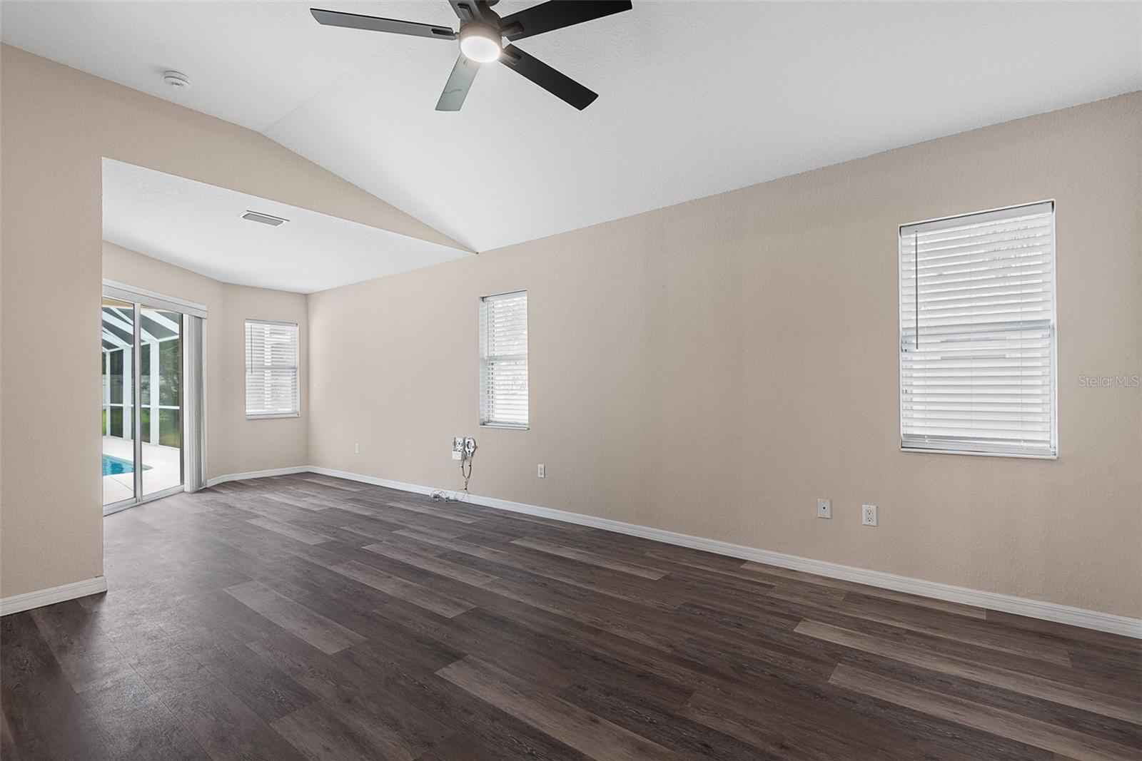 14 COLECHESTER LN, PALM COAST, FL, 32137