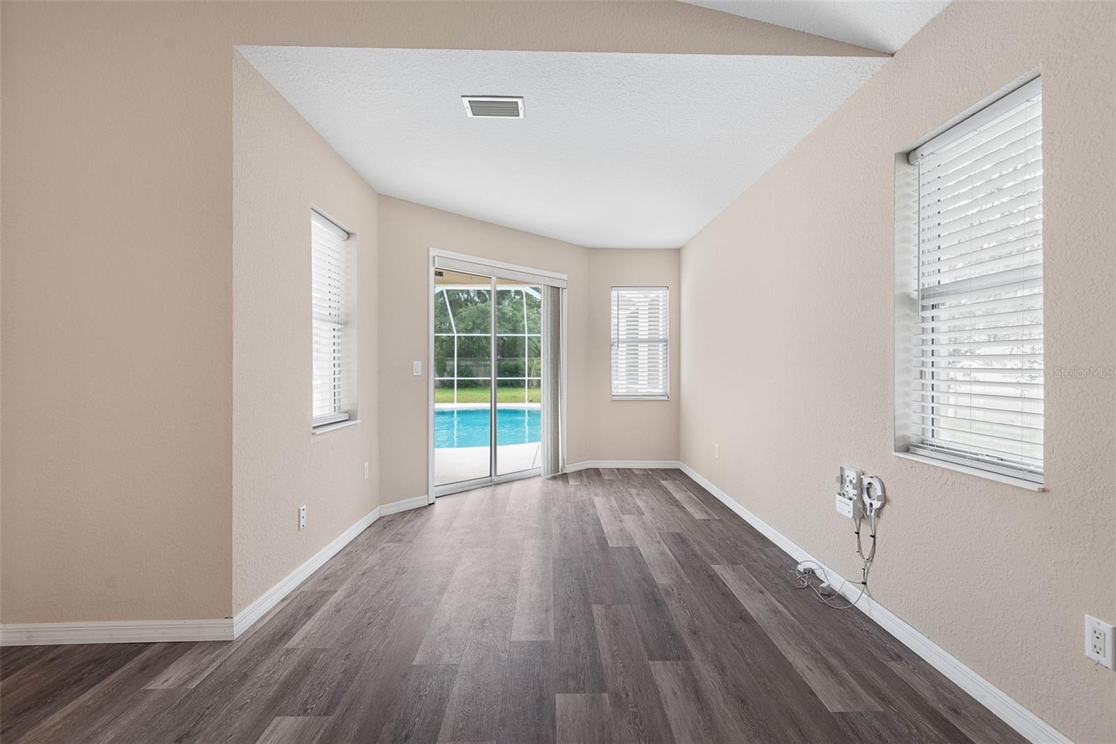 14 COLECHESTER LN, PALM COAST, FL, 32137