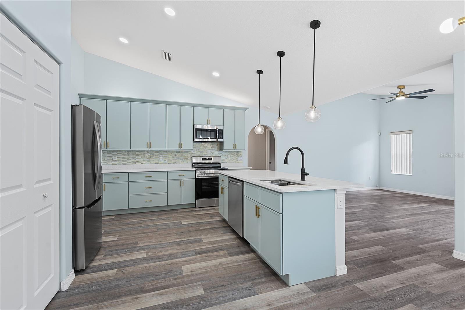 14 COLECHESTER LN, PALM COAST, FL, 32137
