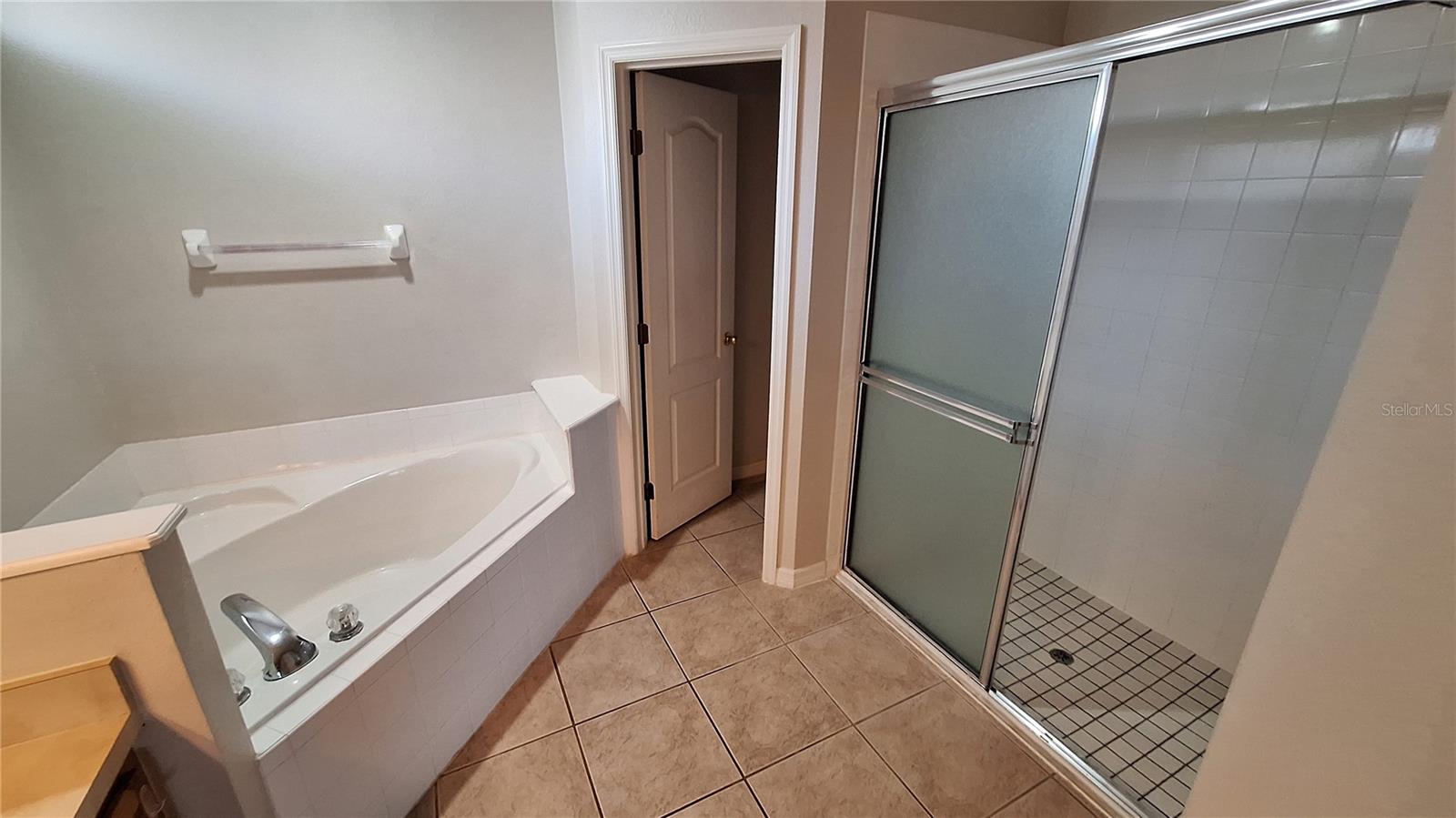 1803 LAKE VILLA DR, TAVARES, FL, 32778