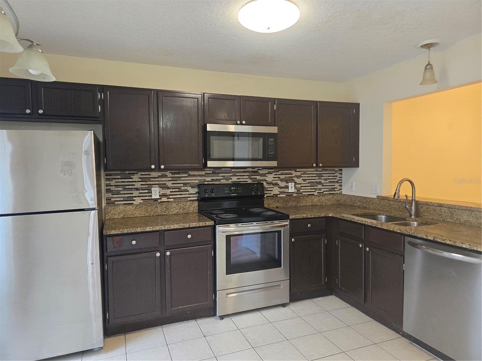 2351 WATER VIEW LOOP, KISSIMMEE, FL, 34743