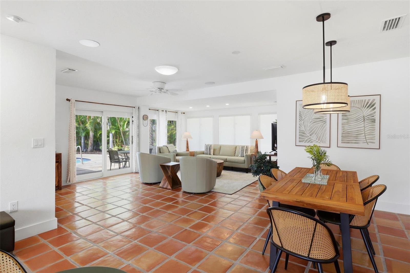 409 N WASHINGTON DR, SARASOTA, FL, 34236