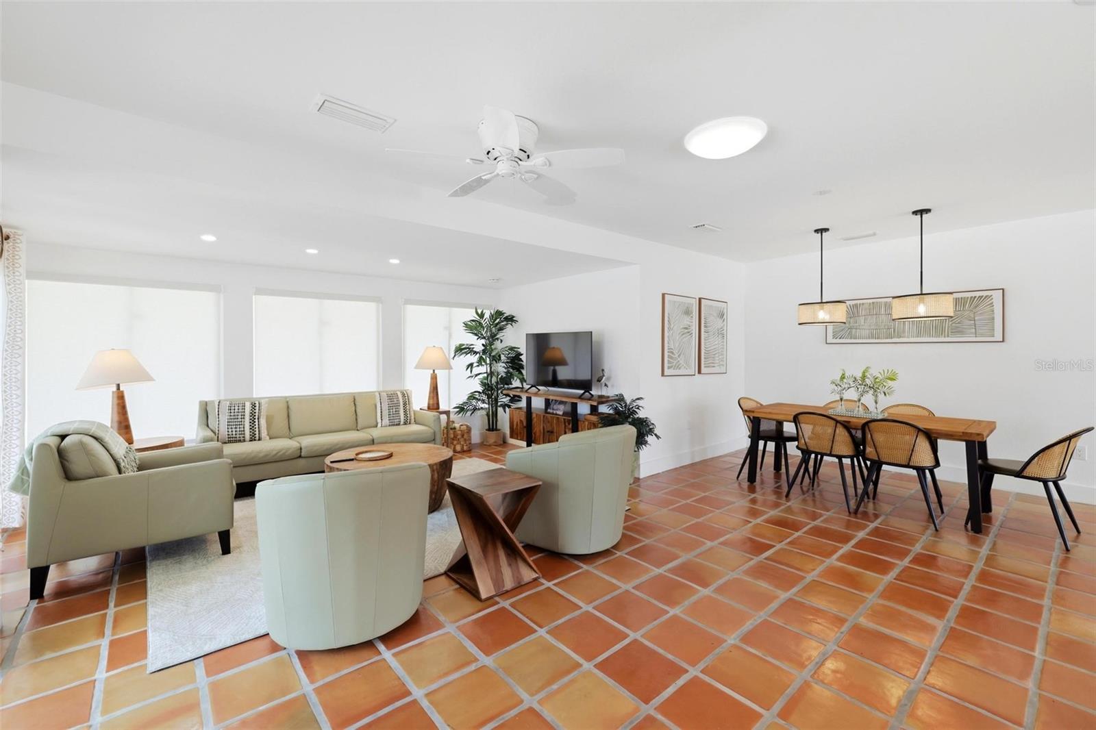 409 N WASHINGTON DR, SARASOTA, FL, 34236