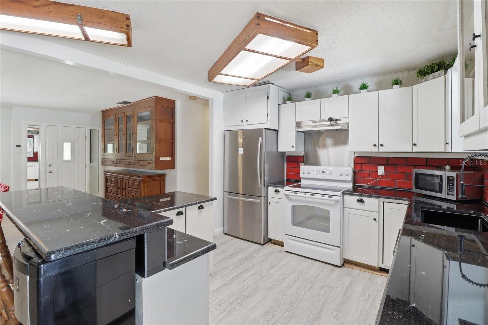 21357 FLETCHER RD, BROOKSVILLE, FL, 34601