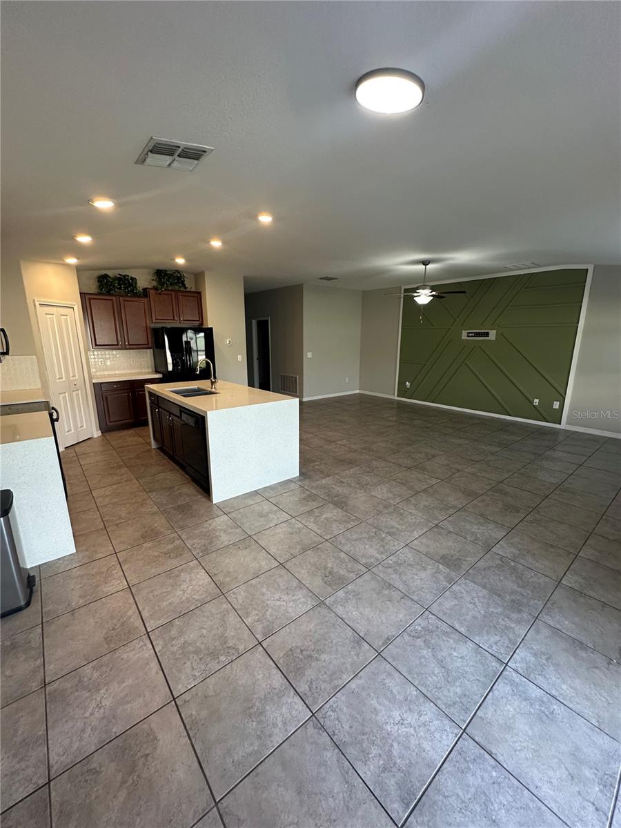 903 ZONE TAILED HAWK PL, RUSKIN, FL, 33570