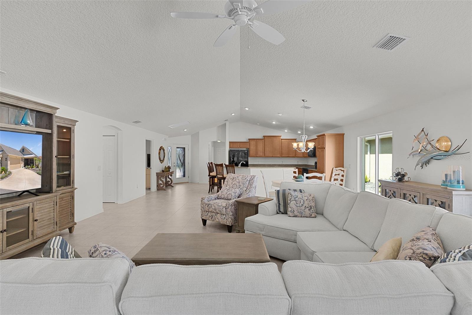2885 INTERLOCHEN RD, THE VILLAGES, FL, 32163