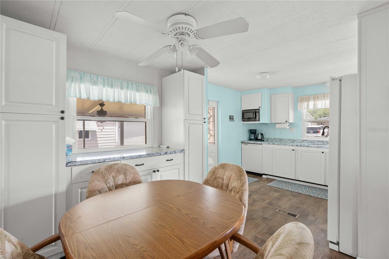 36650 DINA DR, ZEPHYRHILLS, FL, 33542