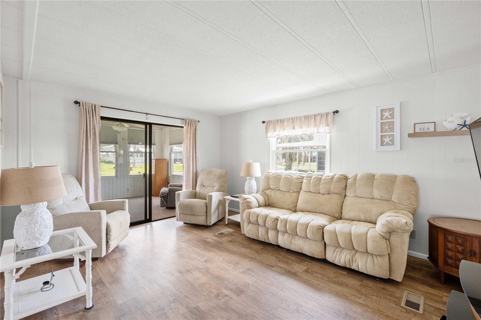 36650 DINA DR, ZEPHYRHILLS, FL, 33542