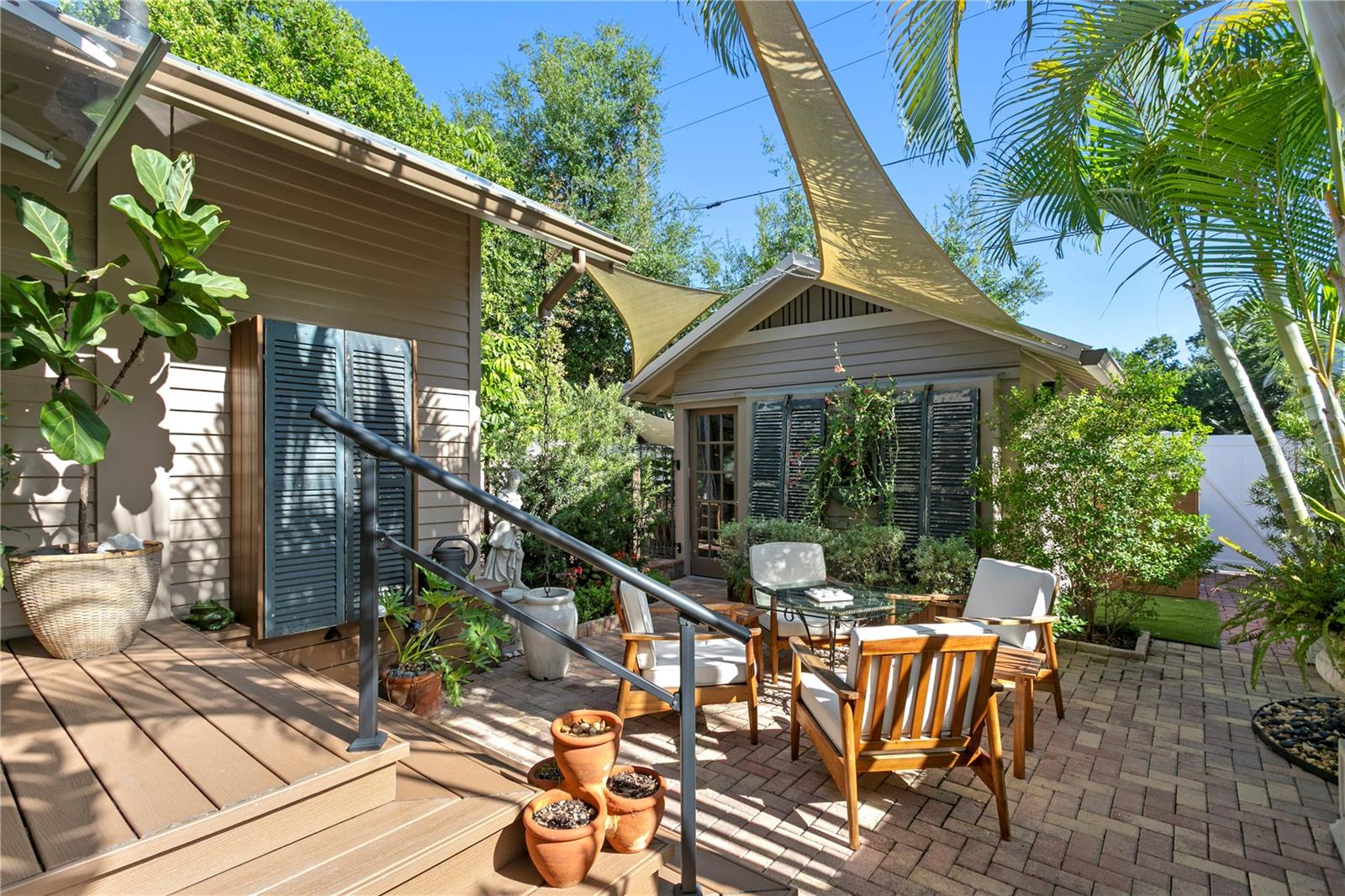 161 15TH AVE NE, ST PETERSBURG, FL, 33704