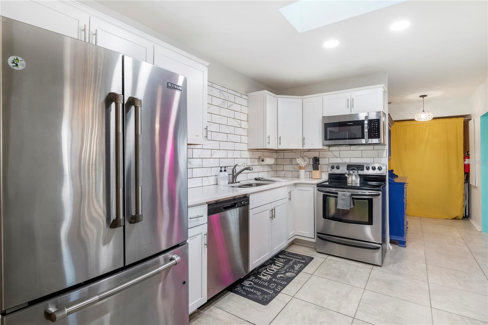 4018 SANDPOINTE DR, BRADENTON, FL, 34205