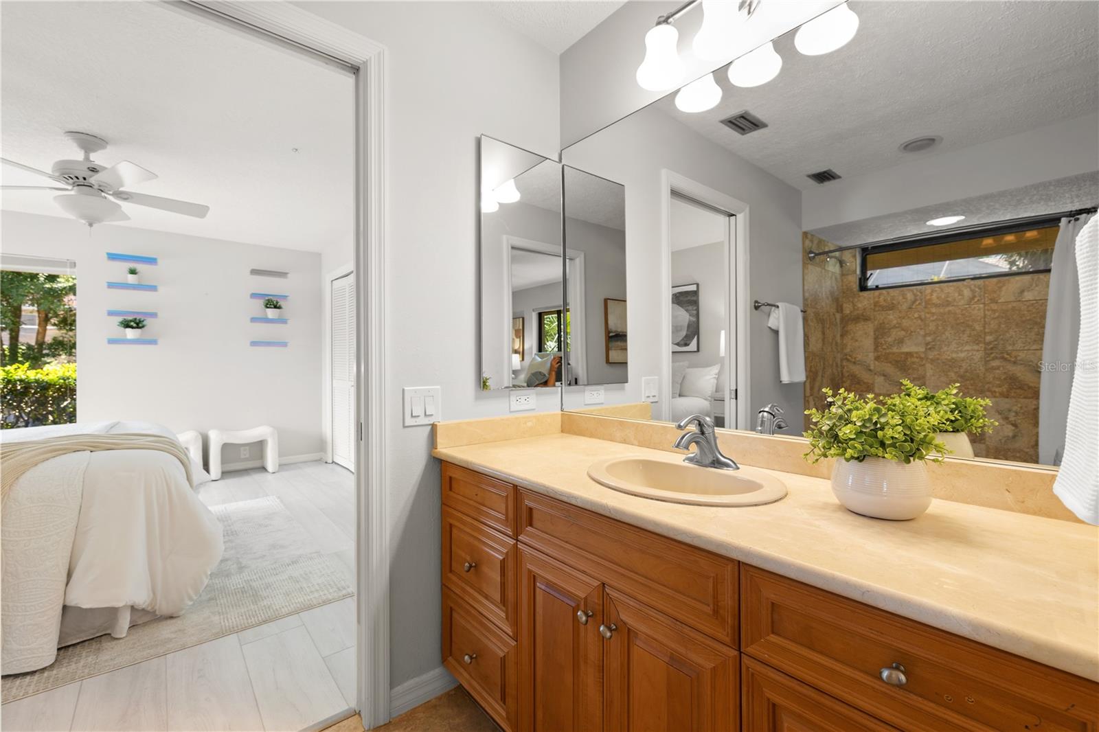 1611 HAMPTON LN, SAFETY HARBOR, FL, 34695
