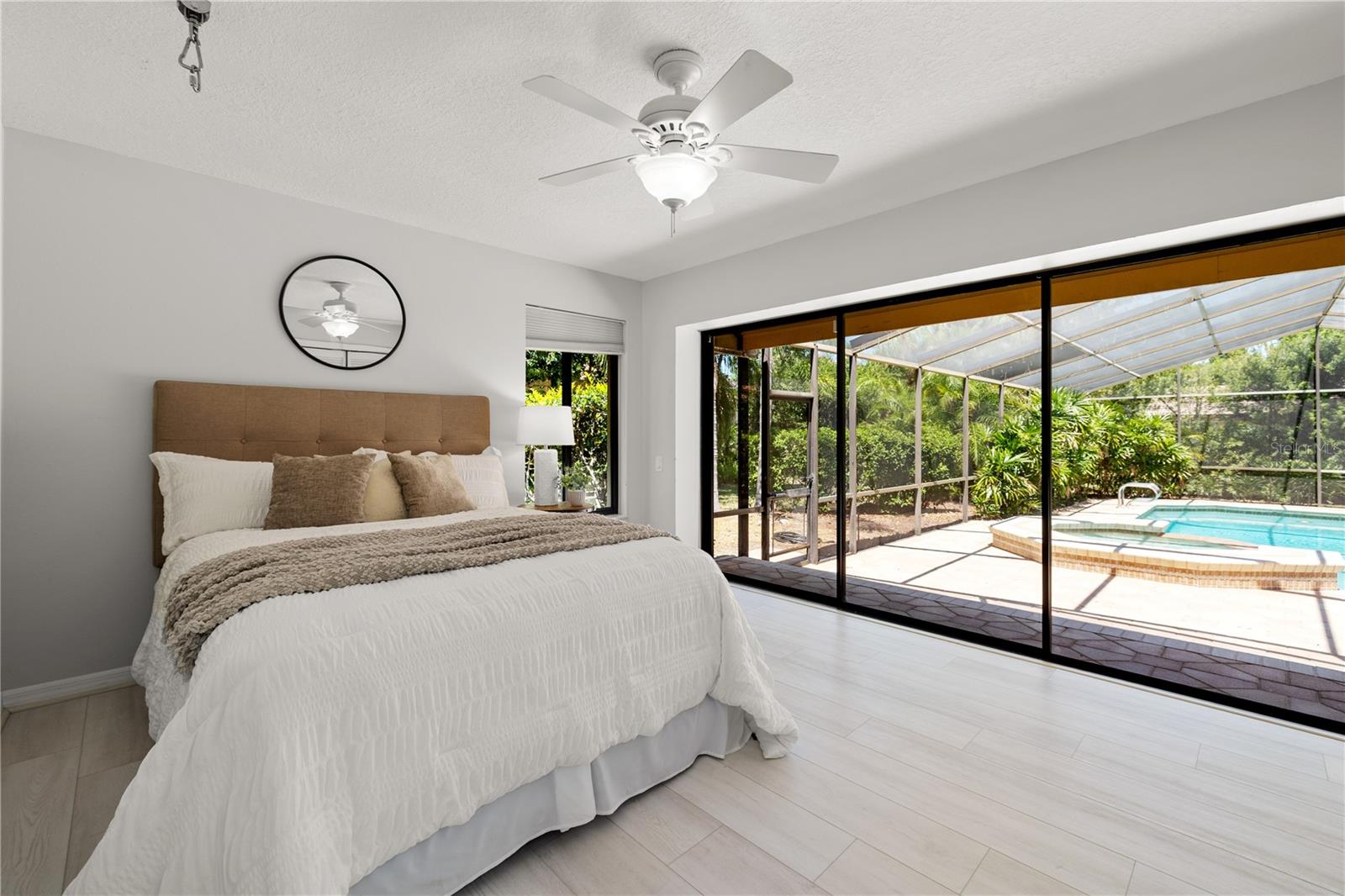 1611 HAMPTON LN, SAFETY HARBOR, FL, 34695