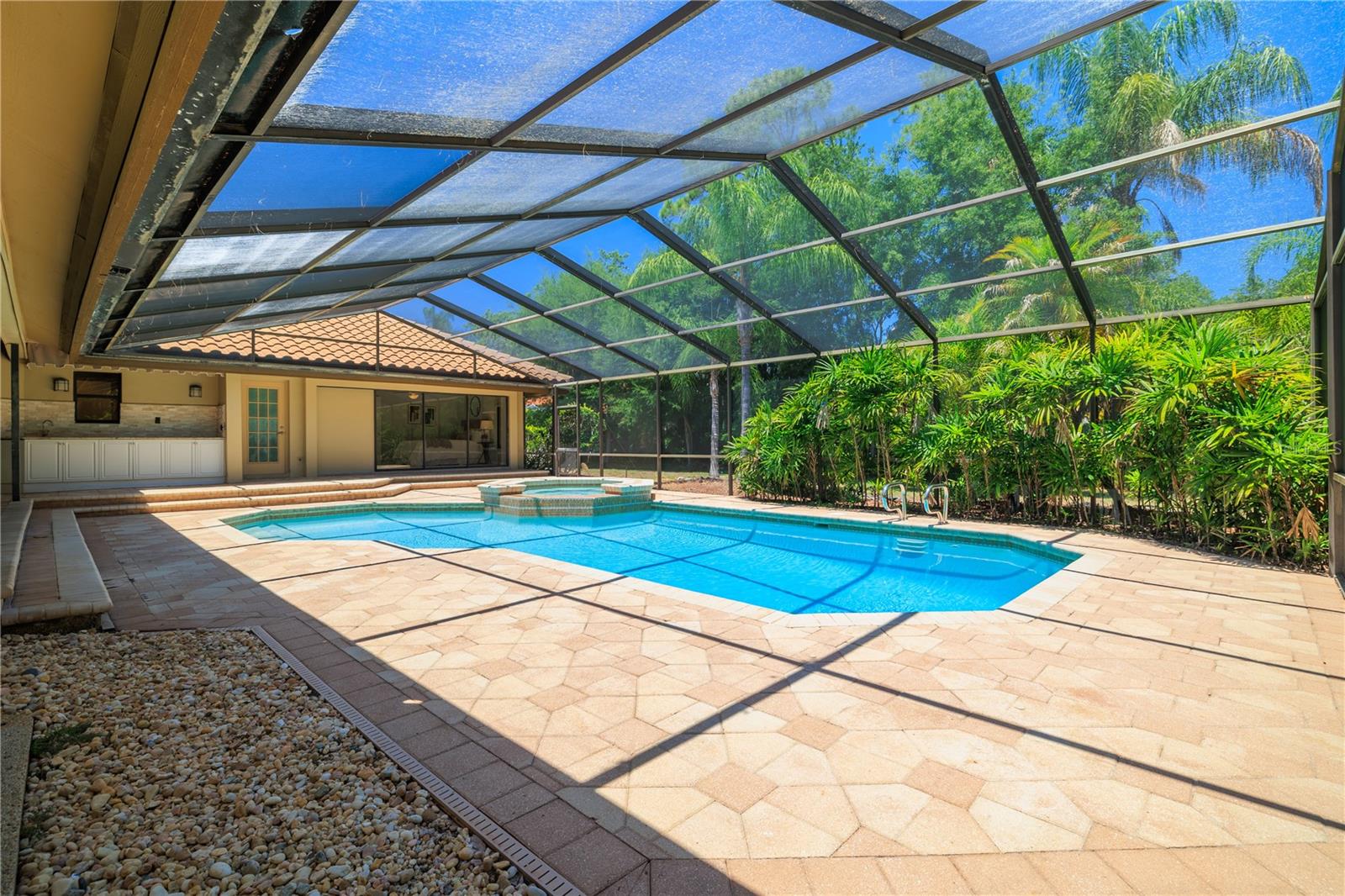 1611 HAMPTON LN, SAFETY HARBOR, FL, 34695