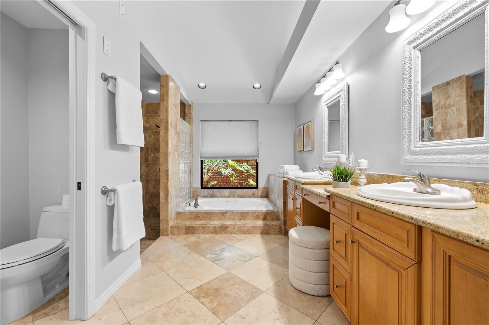 1611 HAMPTON LN, SAFETY HARBOR, FL, 34695