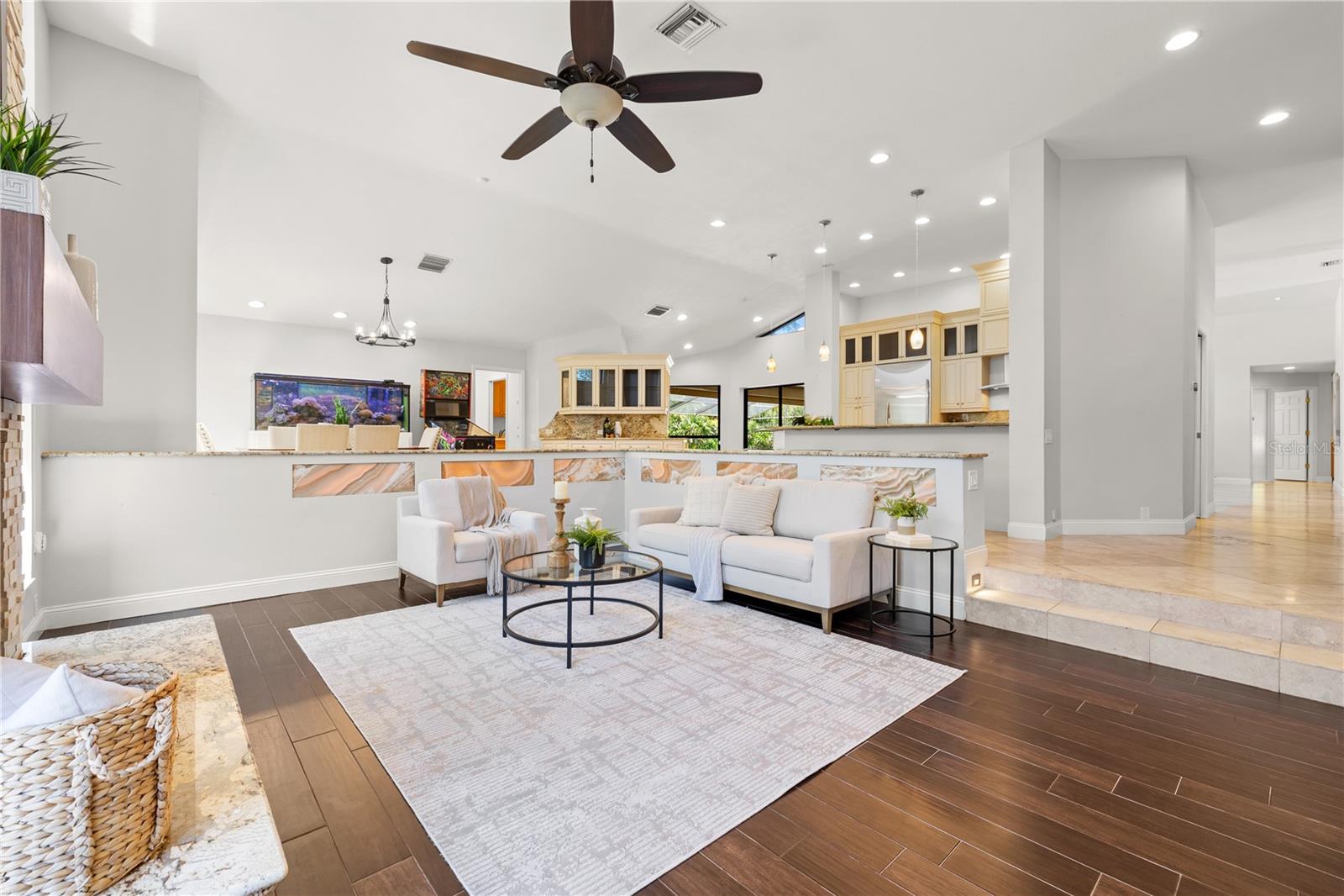 1611 HAMPTON LN, SAFETY HARBOR, FL, 34695