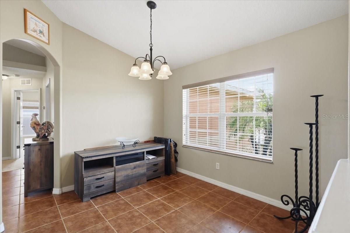 5 ZORLOU CT, PALM COAST, FL, 32164