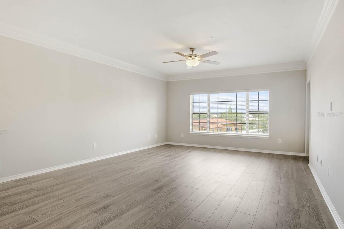 4311 BAYSIDE VILLAGE DR #303, TAMPA, FL, 33615