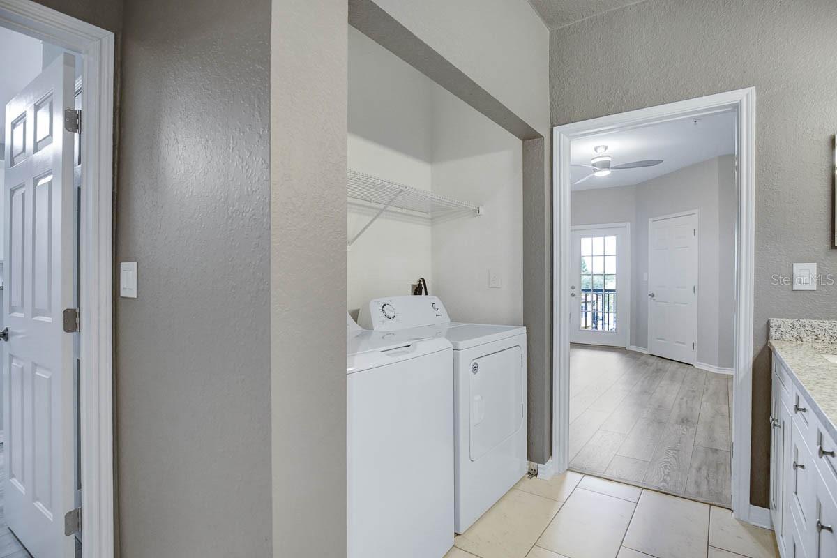 4311 BAYSIDE VILLAGE DR #303, TAMPA, FL, 33615