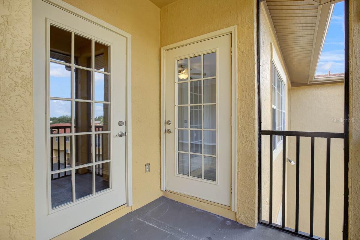 4311 BAYSIDE VILLAGE DR #303, TAMPA, FL, 33615