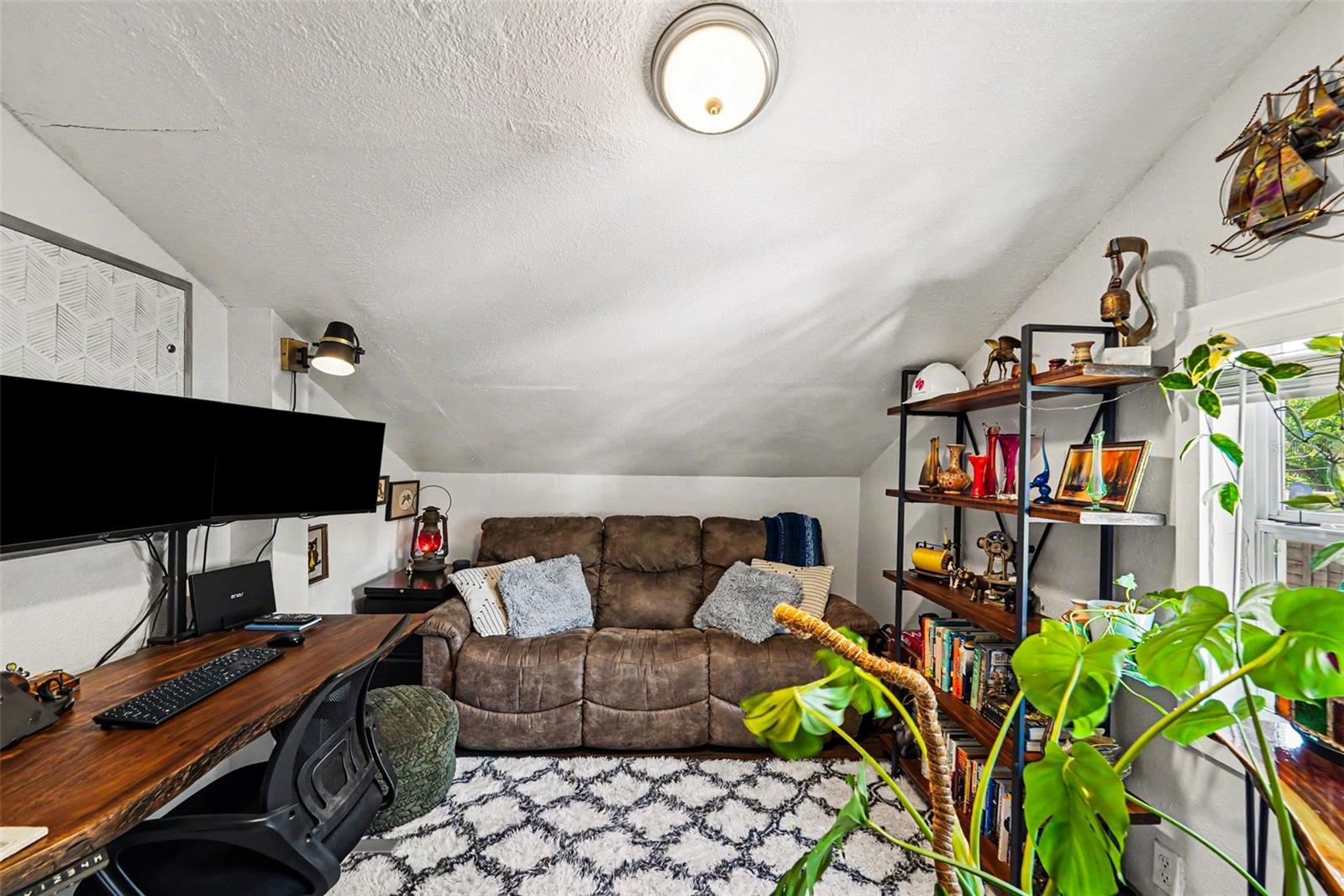 1655 PRESTON ST S, ST PETERSBURG, FL, 33712