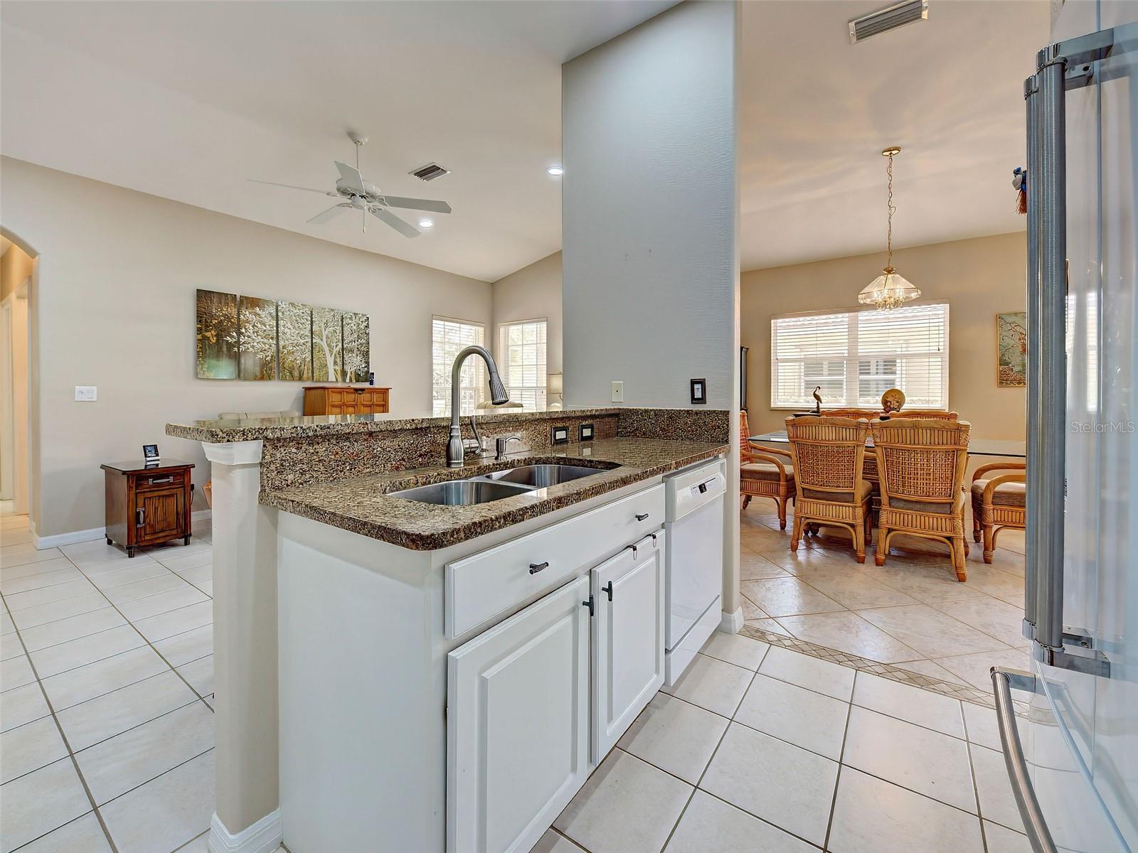 249 VISTA DEL LAGO WAY, VENICE, FL, 34292