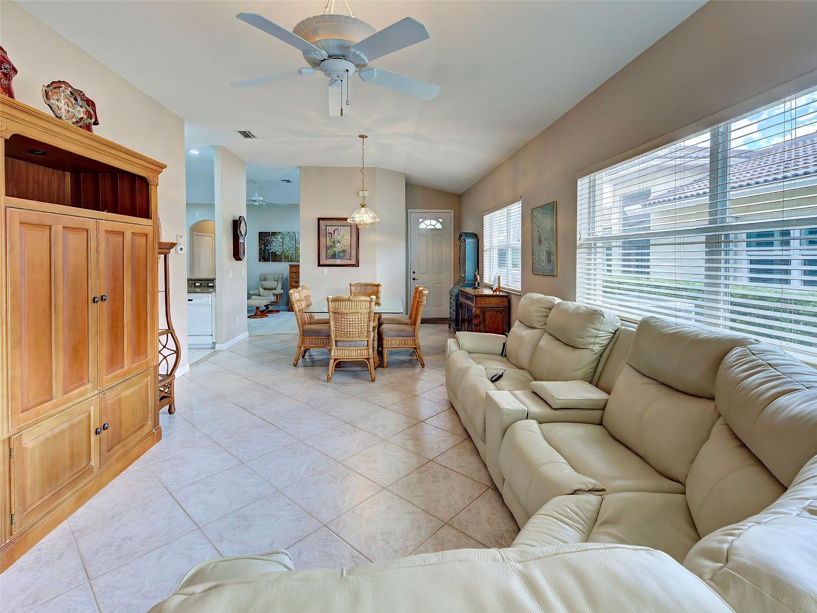 249 VISTA DEL LAGO WAY, VENICE, FL, 34292