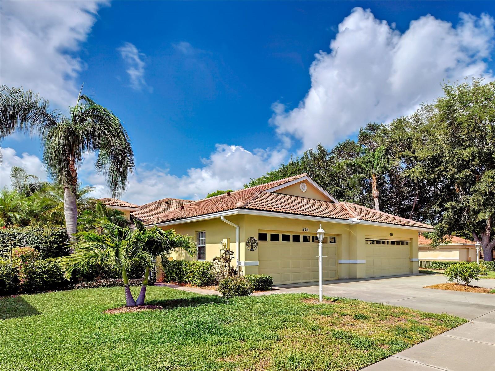 249 VISTA DEL LAGO WAY, VENICE, FL, 34292