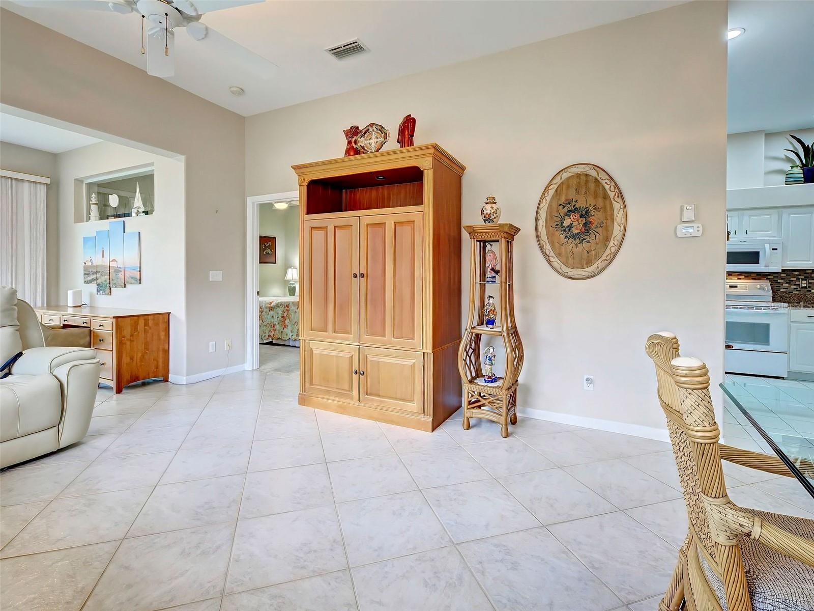 249 VISTA DEL LAGO WAY, VENICE, FL, 34292