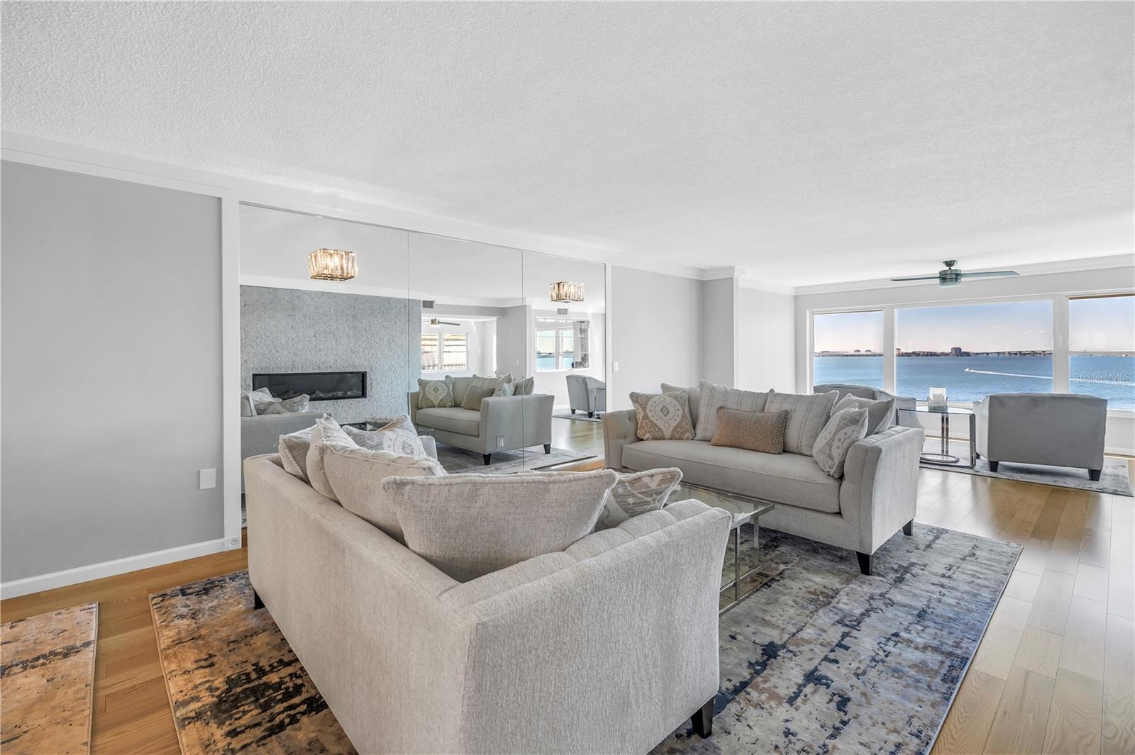 6020 SHORE BLVD S #712, GULFPORT, FL, 33707