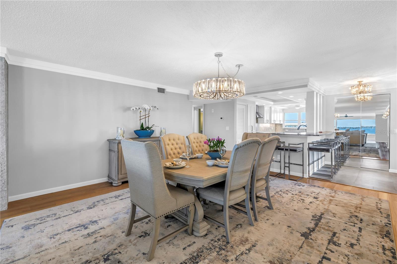 6020 SHORE BLVD S #712, GULFPORT, FL, 33707