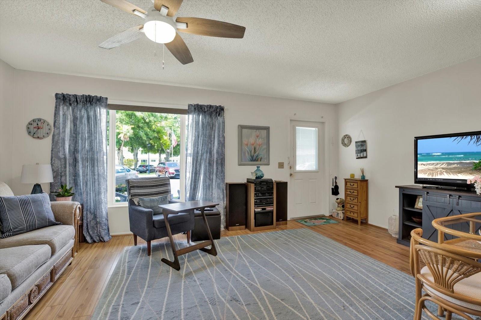 2458 COLUMBIA DR #24, CLEARWATER, FL, 33763