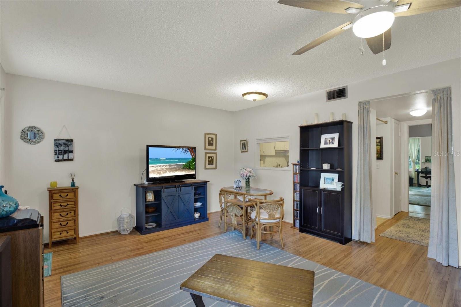 2458 COLUMBIA DR #24, CLEARWATER, FL, 33763