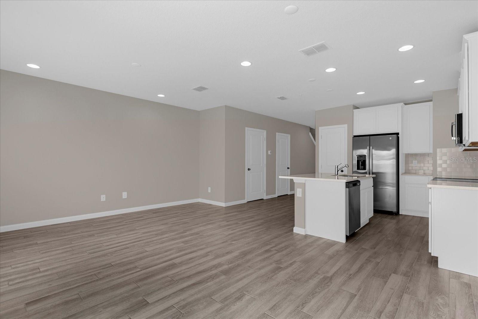 153 CAPE HONEYSUCKLE PL, SANFORD, FL, 32771