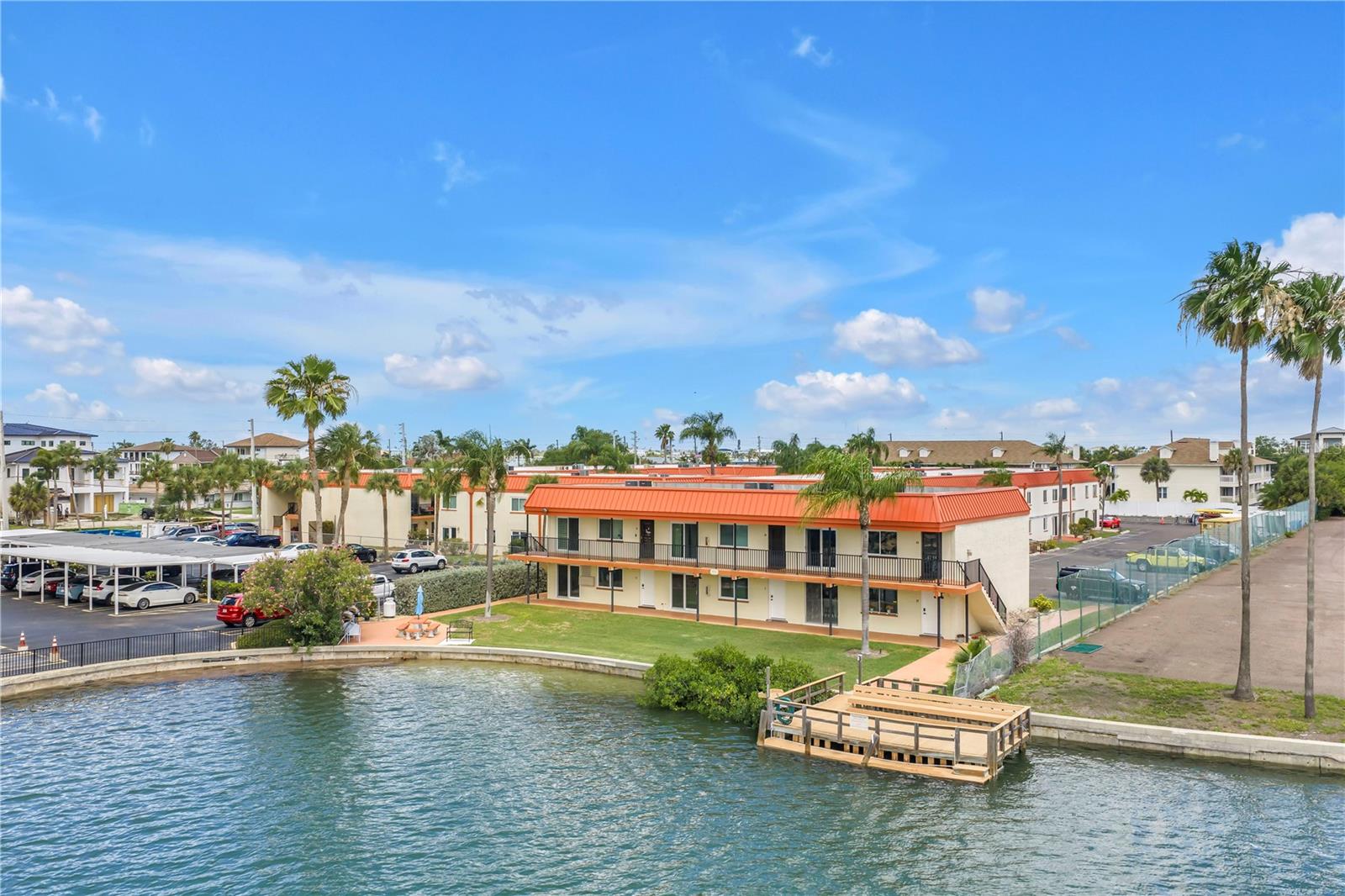 10375 PARADISE BLVD #51, TREASURE ISLAND, FL, 33706