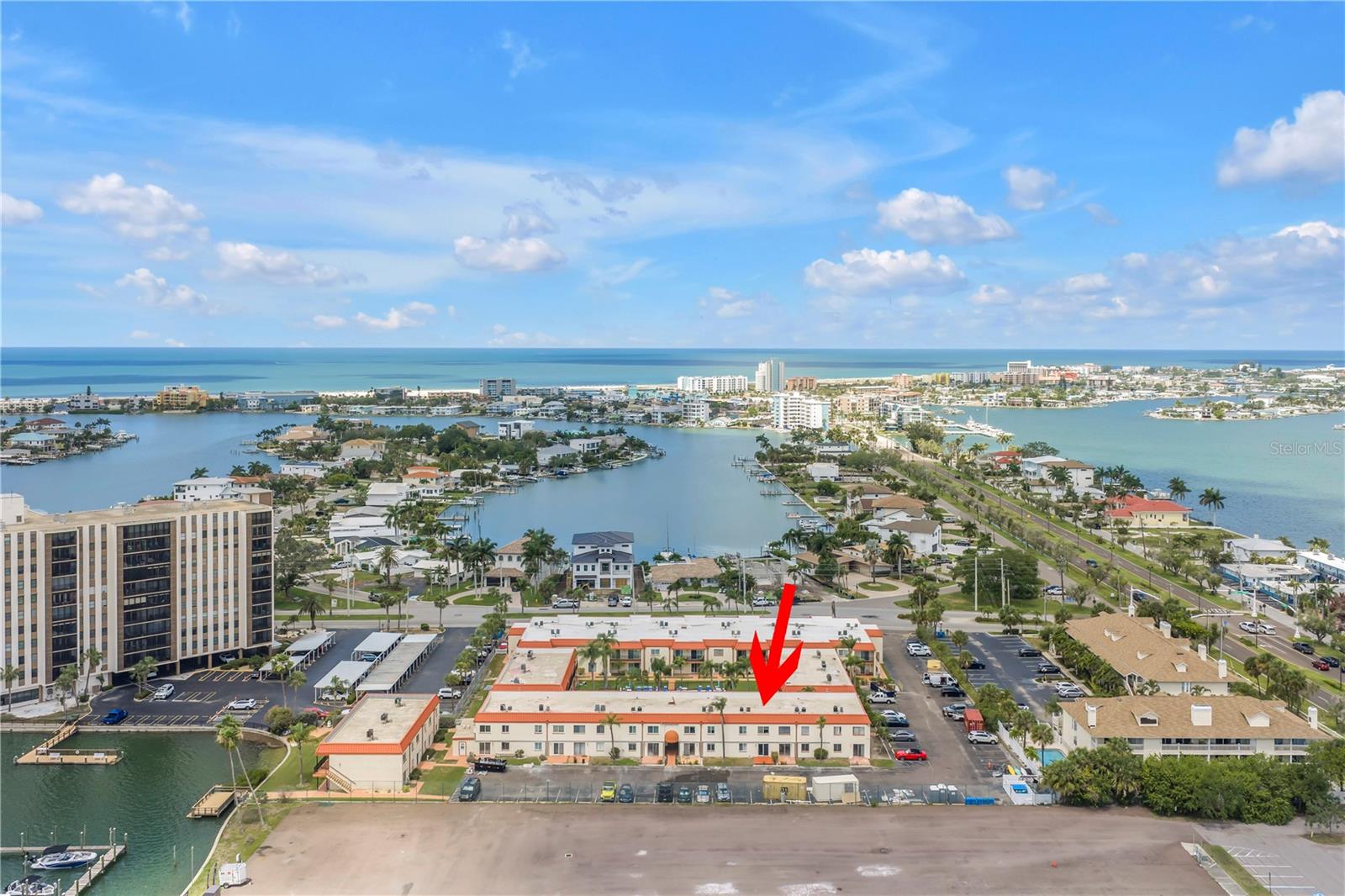 10375 PARADISE BLVD #51, TREASURE ISLAND, FL, 33706