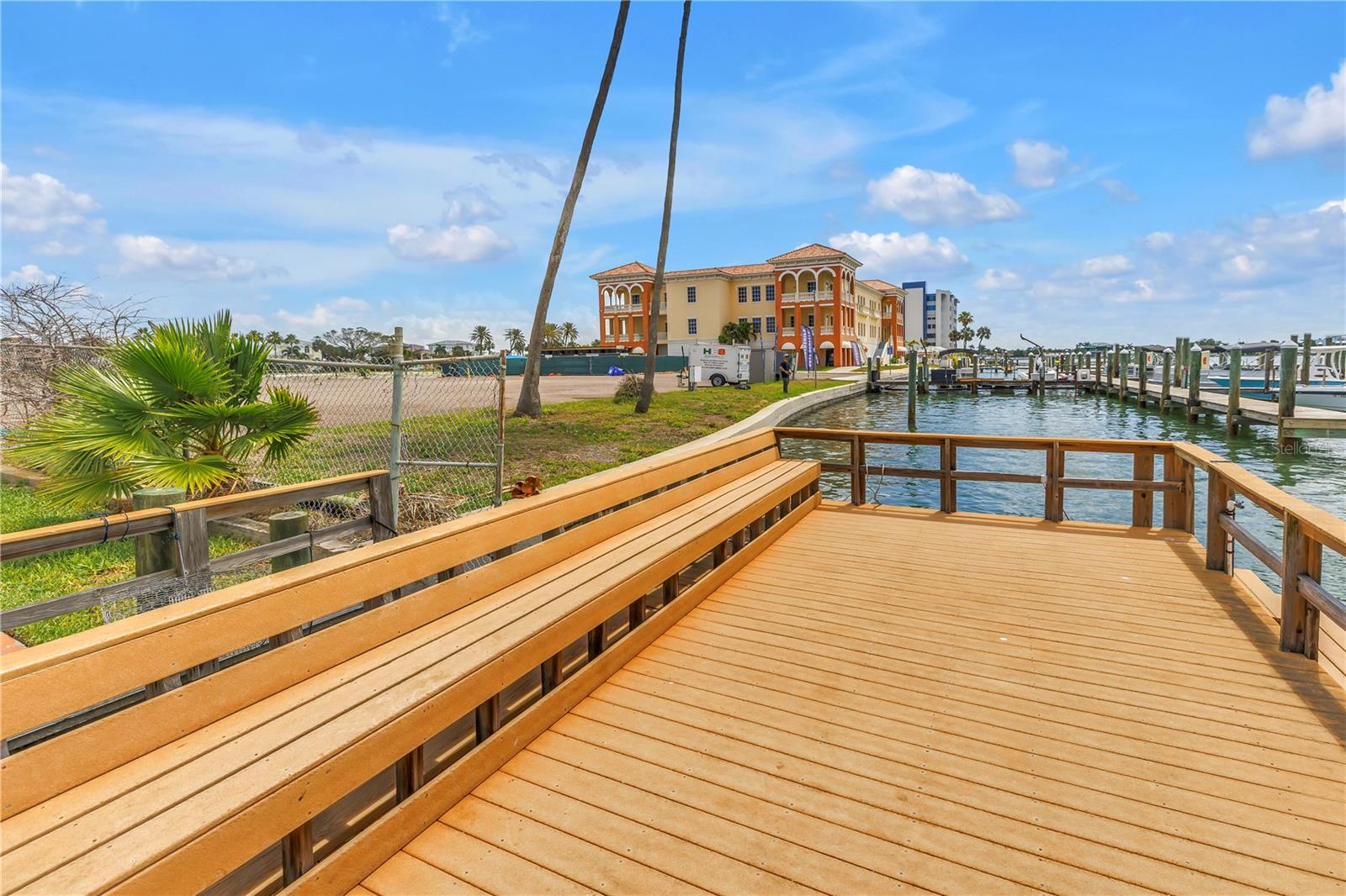 10375 PARADISE BLVD #51, TREASURE ISLAND, FL, 33706