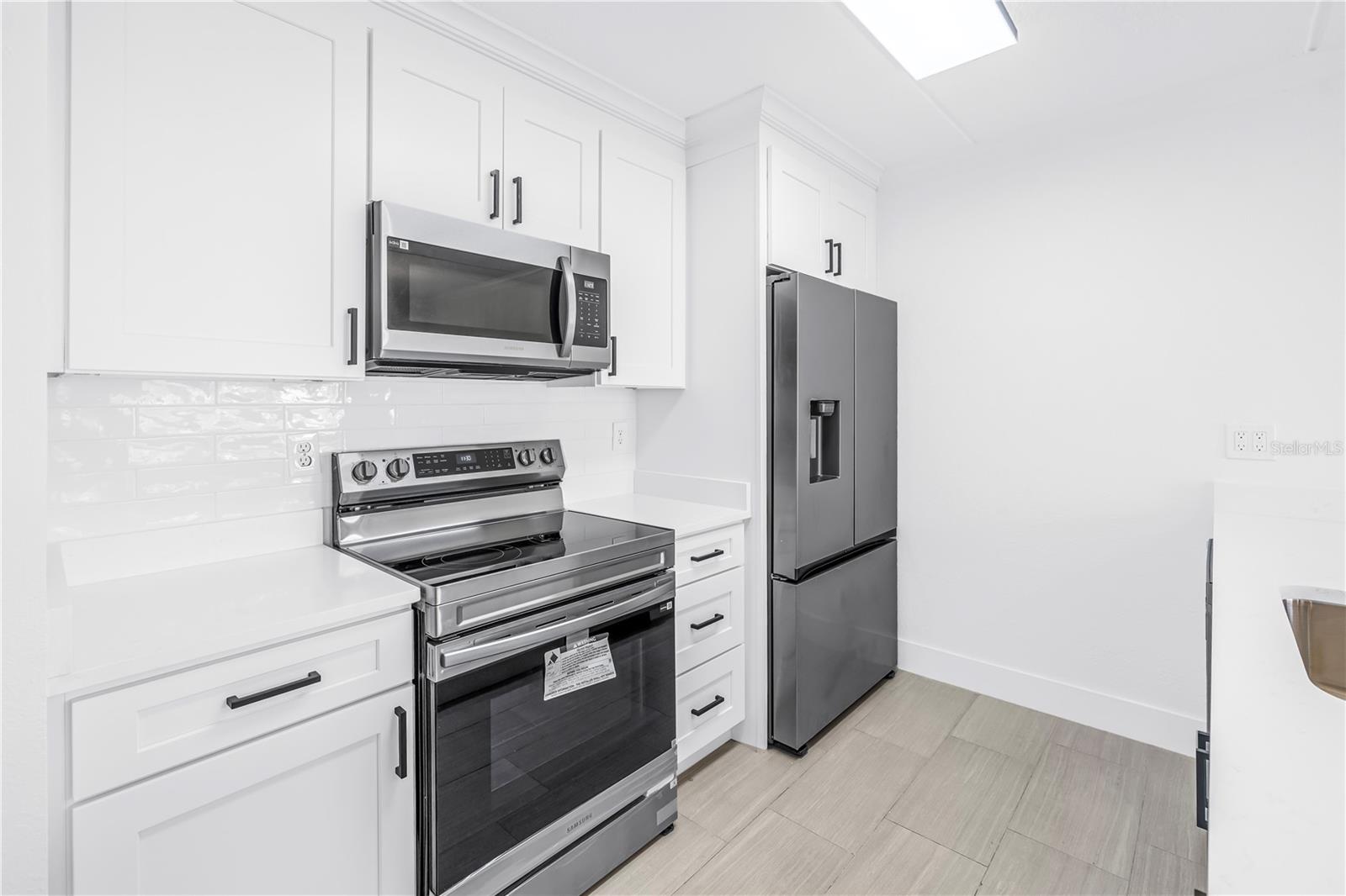 10375 PARADISE BLVD #51, TREASURE ISLAND, FL, 33706