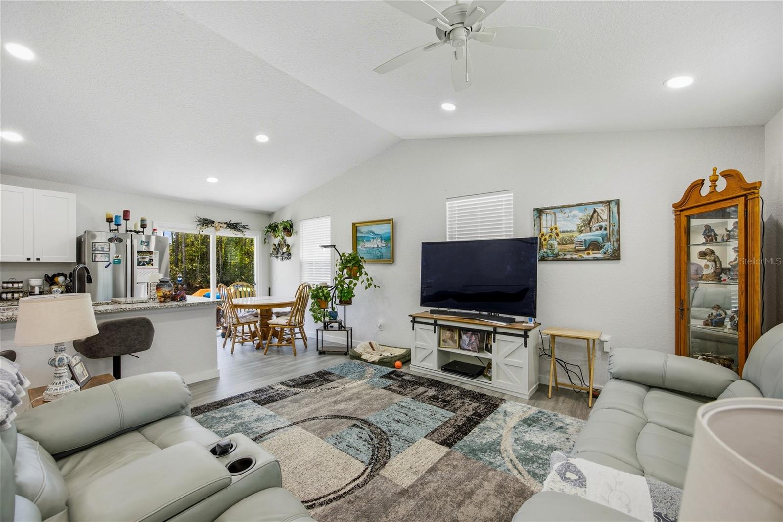 9025 SE COUNTY ROAD 221, HAMPTON, FL, 32044
